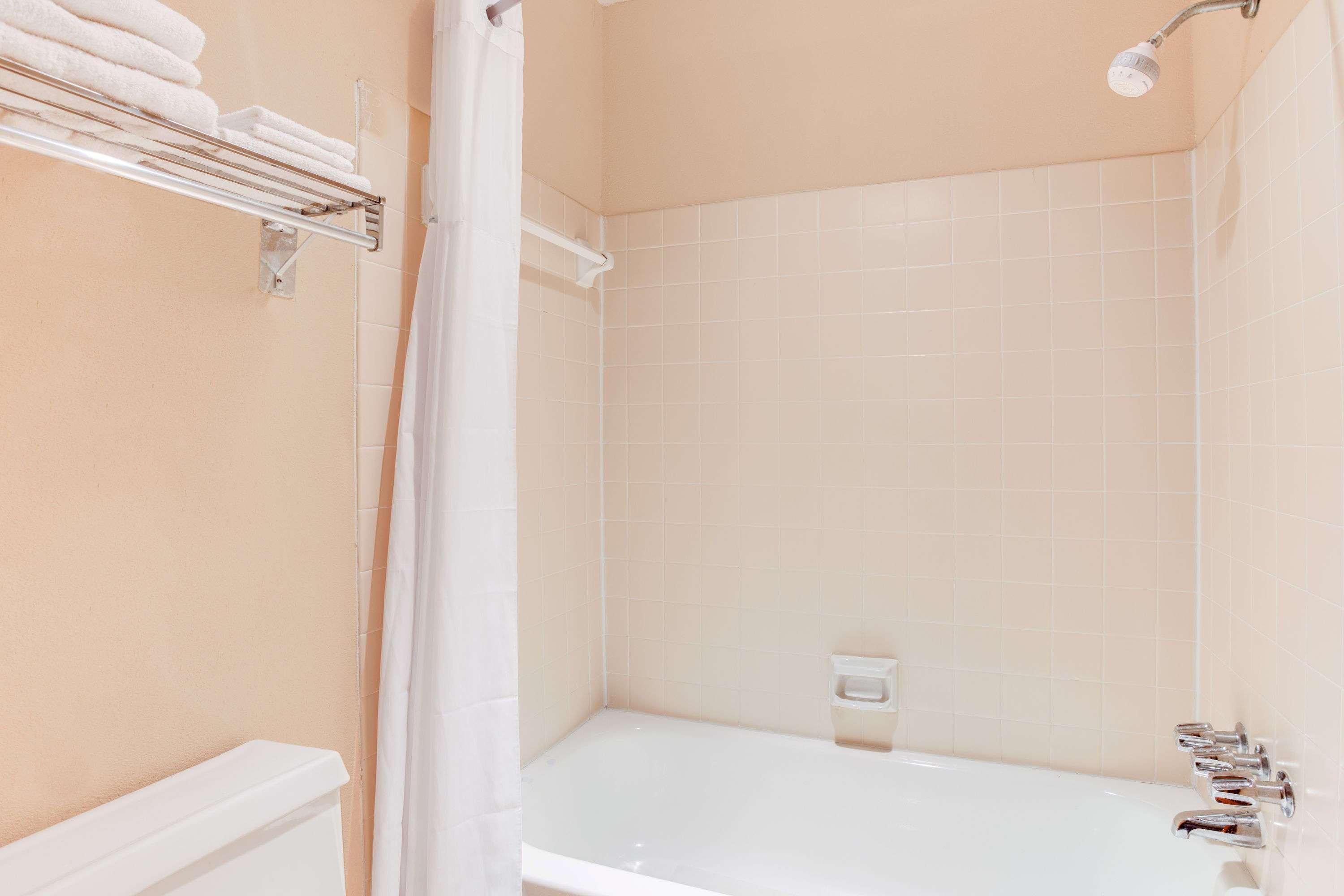 Americas Best Value Inn Aiken Esterno foto