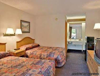 Americas Best Value Inn Aiken Esterno foto